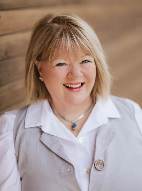 Elizabeth Foster